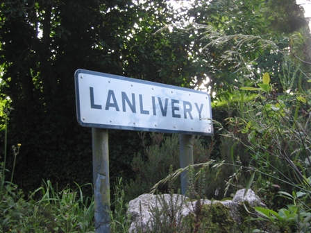 Lanlivery sign